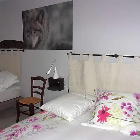 D'hotes Le Cascadou Frühstückspension Banassac